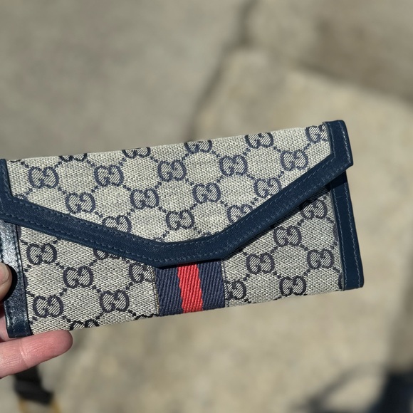 Gucci Blue/Beige with Red Stripe GG Supreme Canvas Vintage Wallet - Picture 5 of 5